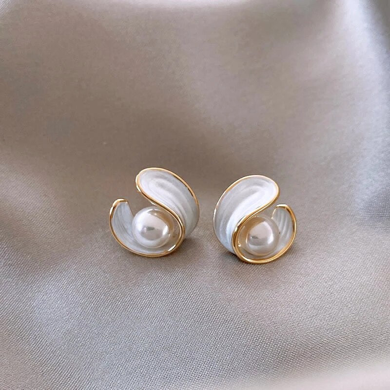 GOLDEN GLOW OPAL AND PEARL EARRINGS