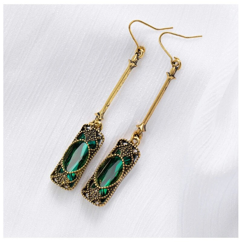 TIMELESS GREEN DROP EARRINGS