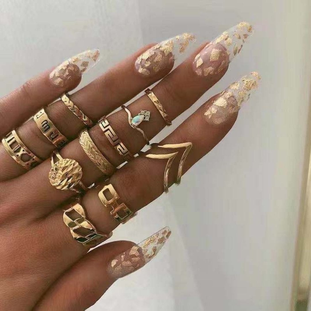 SIGNATURE MIX: 8–12 STACKABLE RINGS COLLECTION