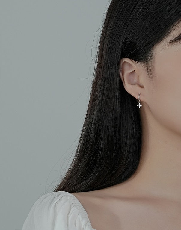 Lisa Earrings