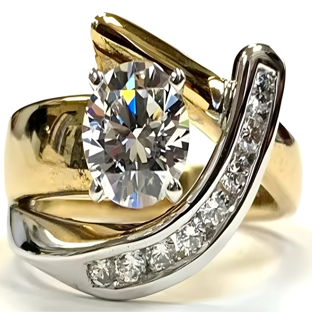 VINTAGE TWIRL GEM RING