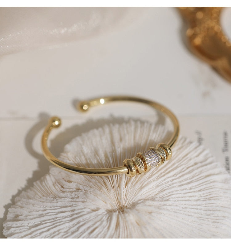 Lilium Bracelet