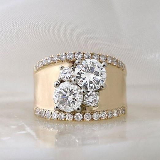 BOLD GOLDEN DUET RING