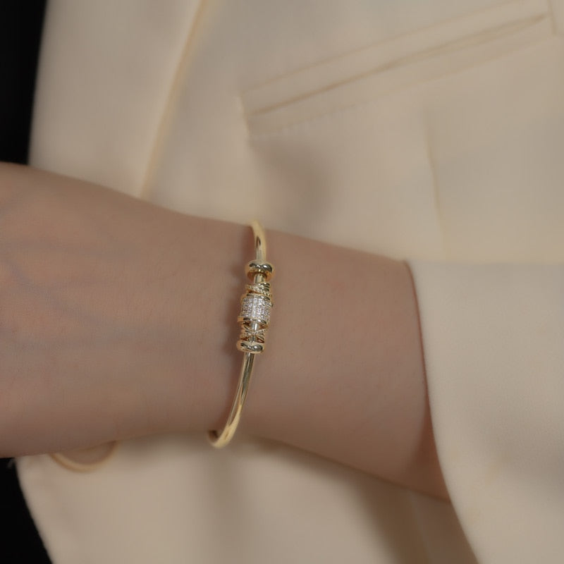 Lilium Bracelet
