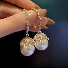 PURE MALIA PEARL EARRINGS
