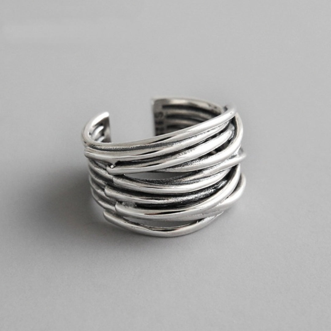 CLASSIC STACKED SILVER RING