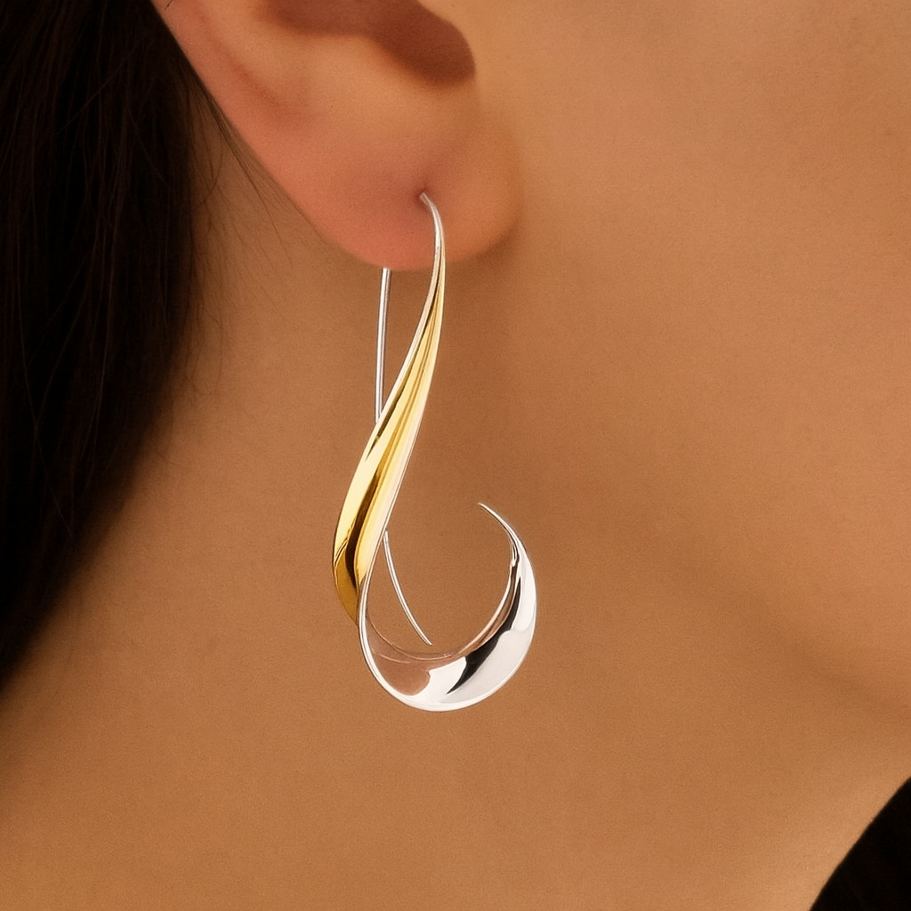 ELEGANT VINTAGE GOLD DROP EARRINGS