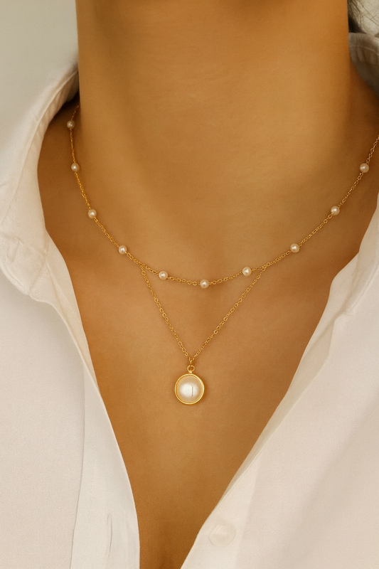 AURA PEARL PENDANT NECKLACE