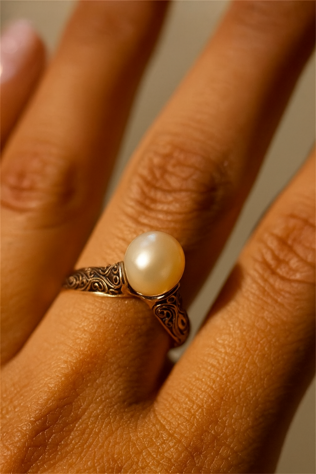 LUMINOUS DAWN PEARL RING
