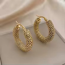 REFINED GOLD MESH HOOPS