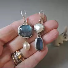 HERITAGE BLUE CRYSTAL EARRINGS