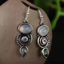 RADIANT MOONSTONE EARRINGS