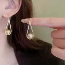 ETERNAL PEARL ELEGANCE EARRINGS