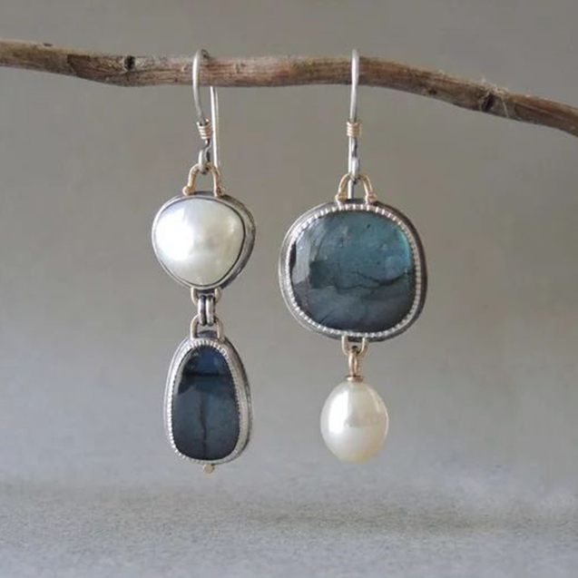 HERITAGE BLUE CRYSTAL EARRINGS