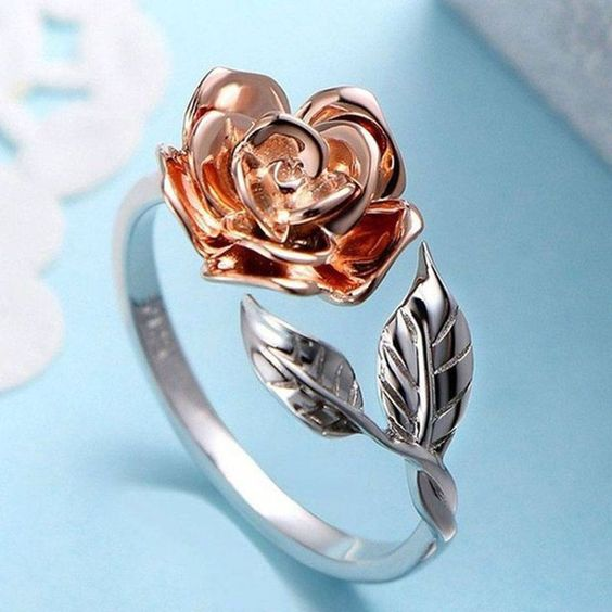 BLOOMING GRACE RING