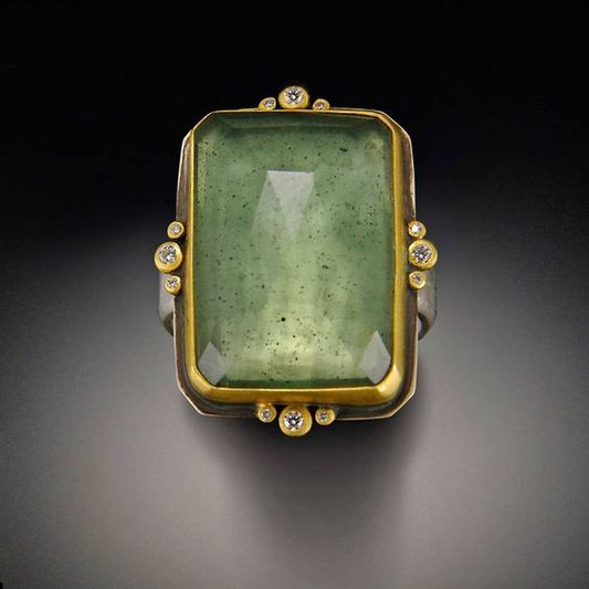 ROYAL JADE GLASS RING