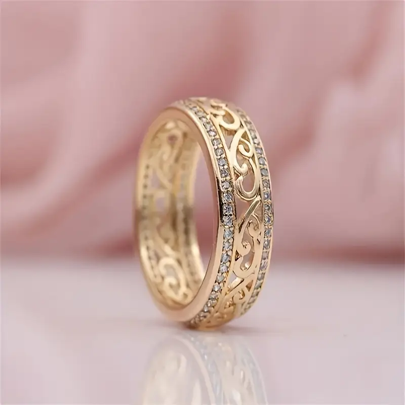 TIMELESS VINE GOLD RING