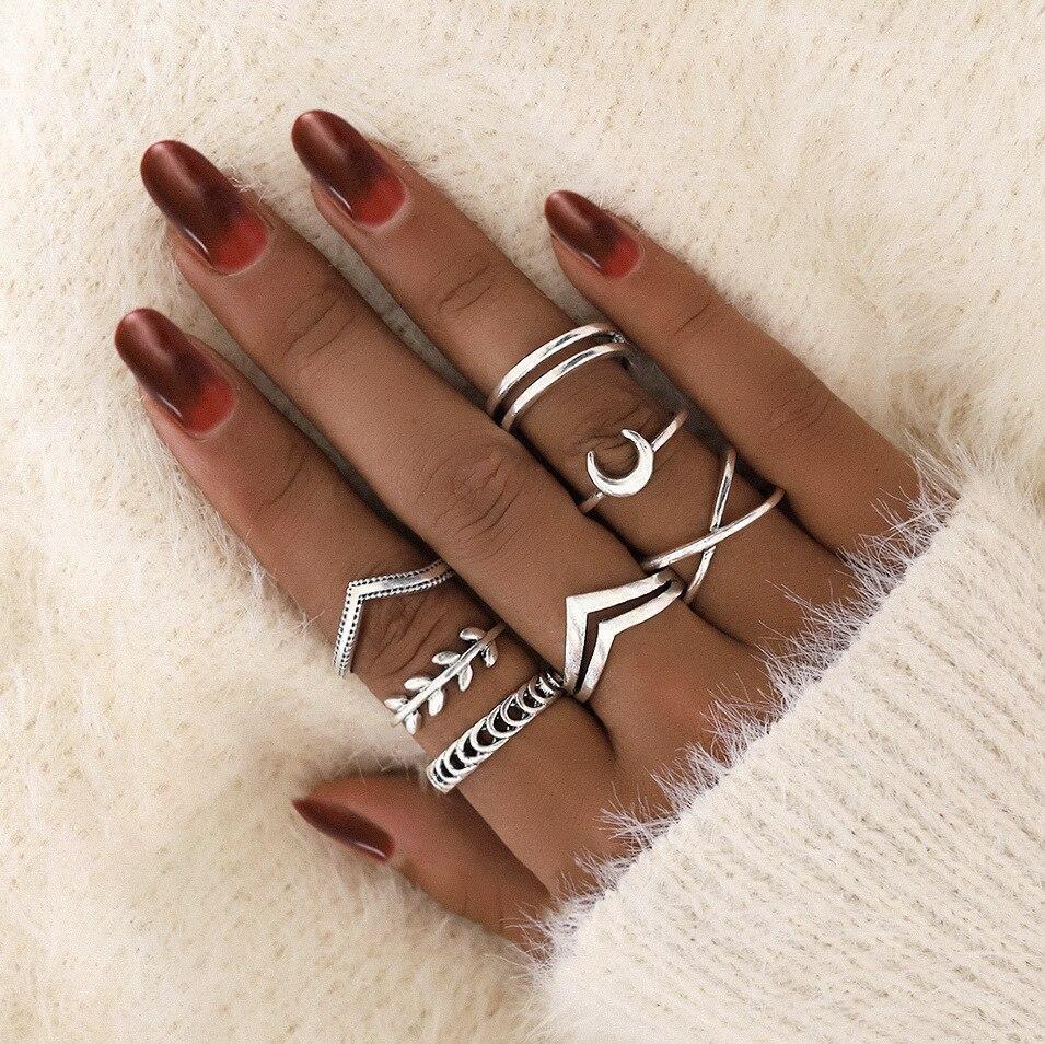 SIGNATURE MIX: 8–12 STACKABLE RINGS COLLECTION